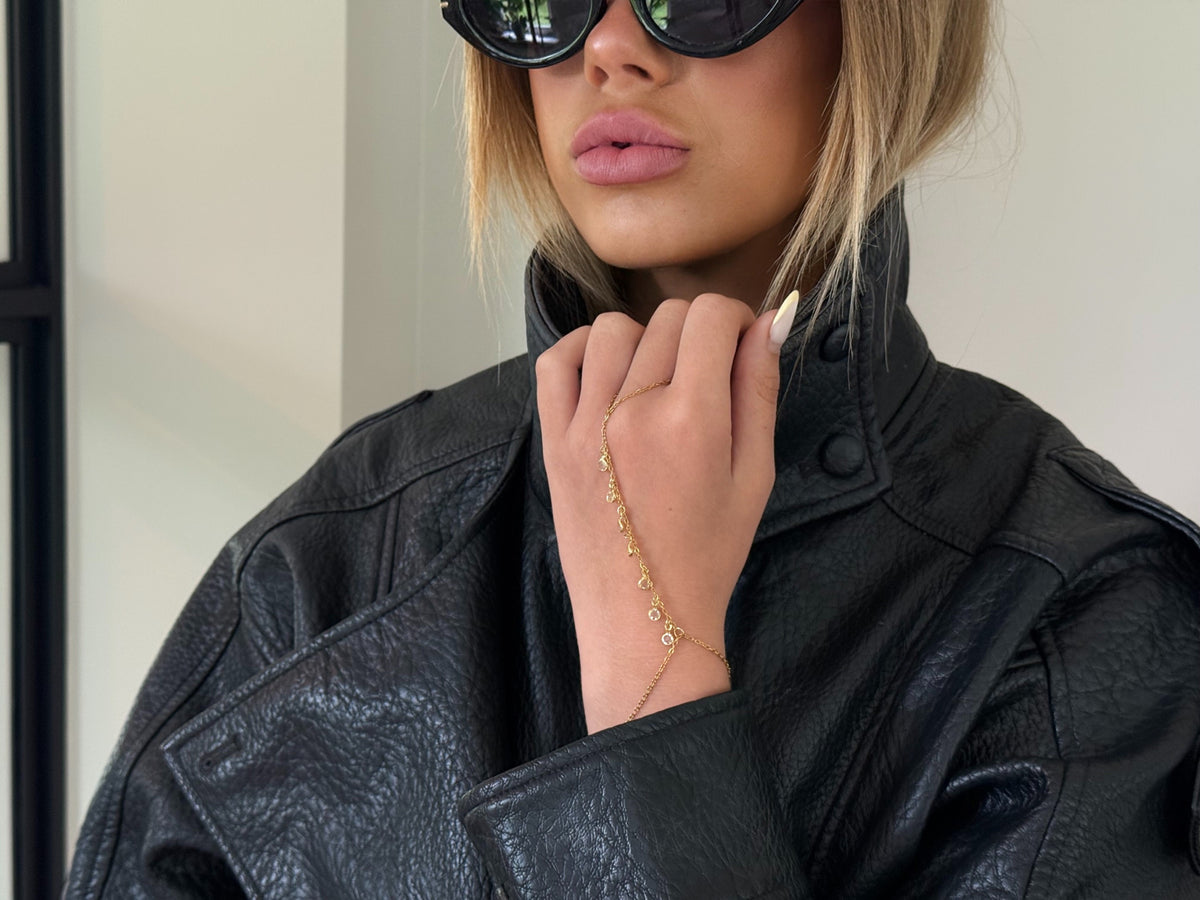 Riviera Hand Chain - Maison de Femme